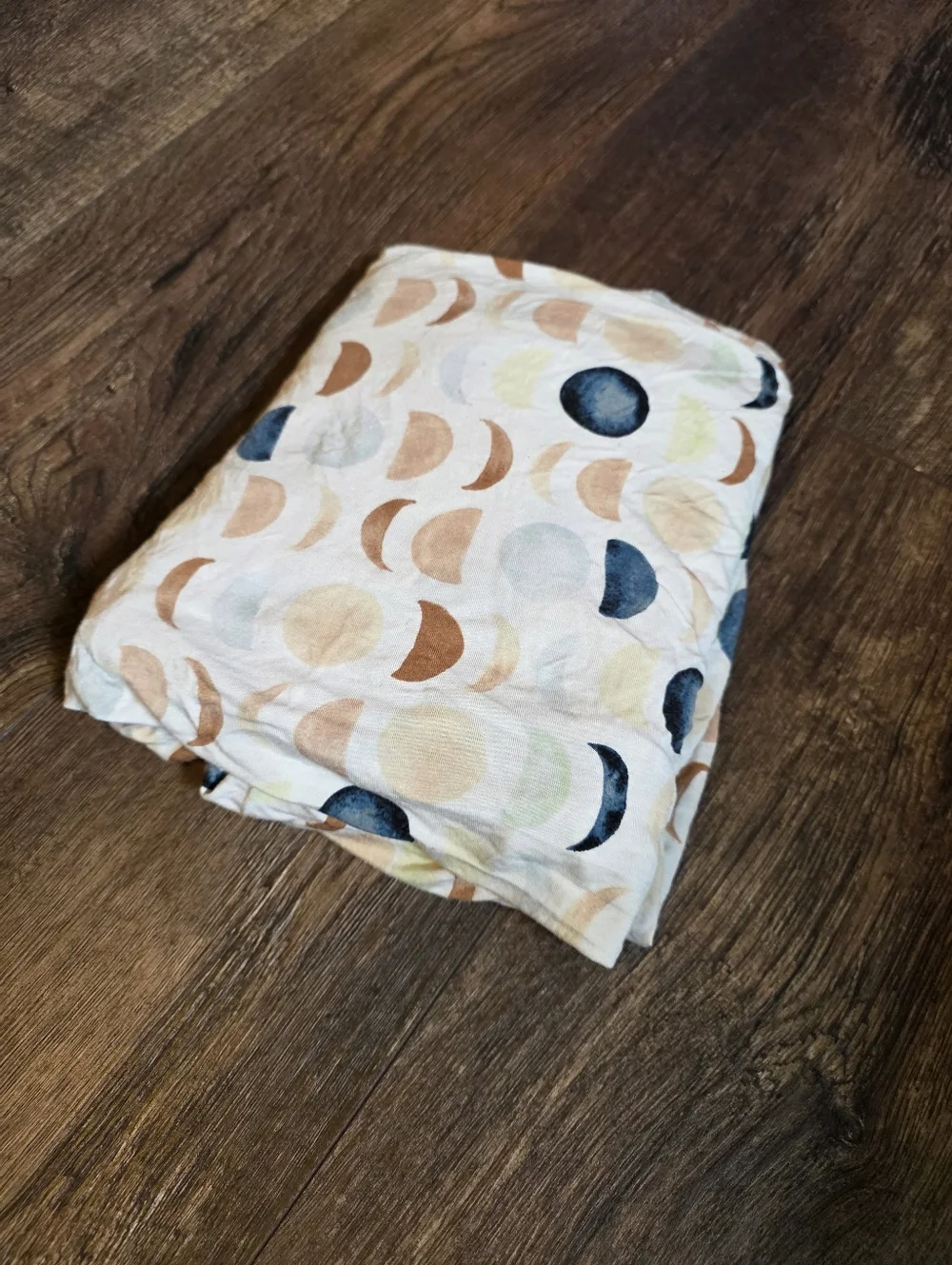 Full Size Crib Sheet - Picture 2 of 2